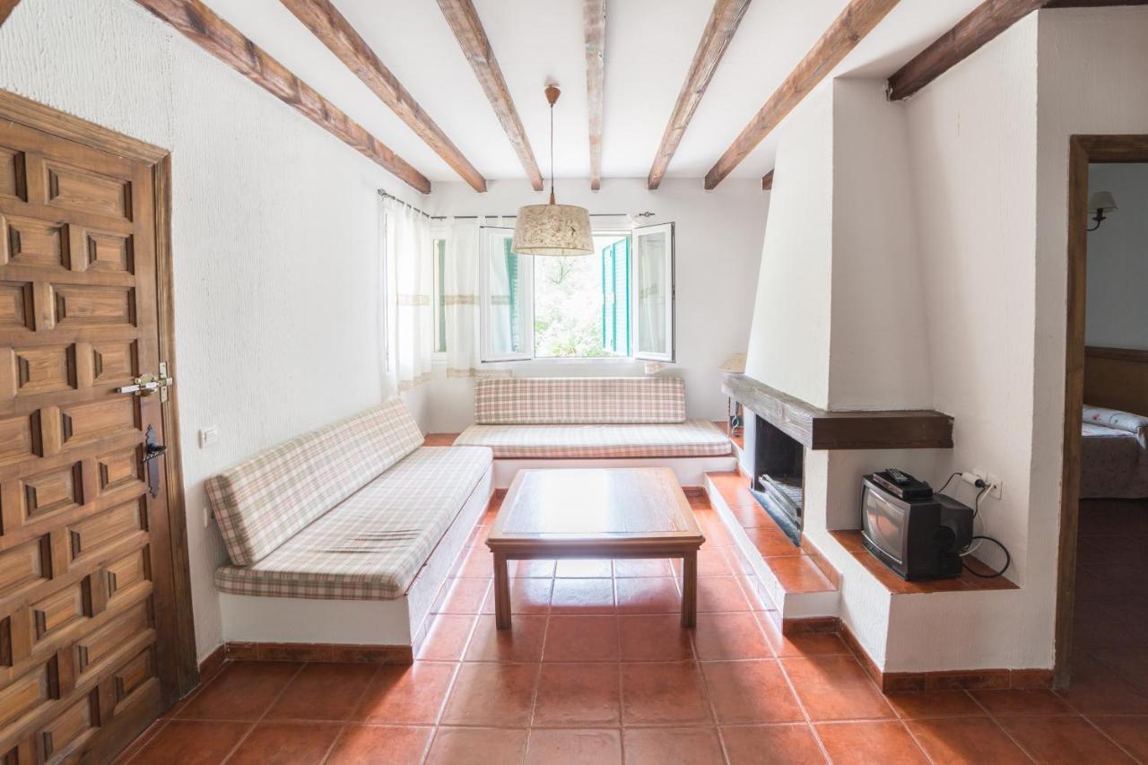 Apartamentos Rurales El Colvillo Trillo Buitenkant foto