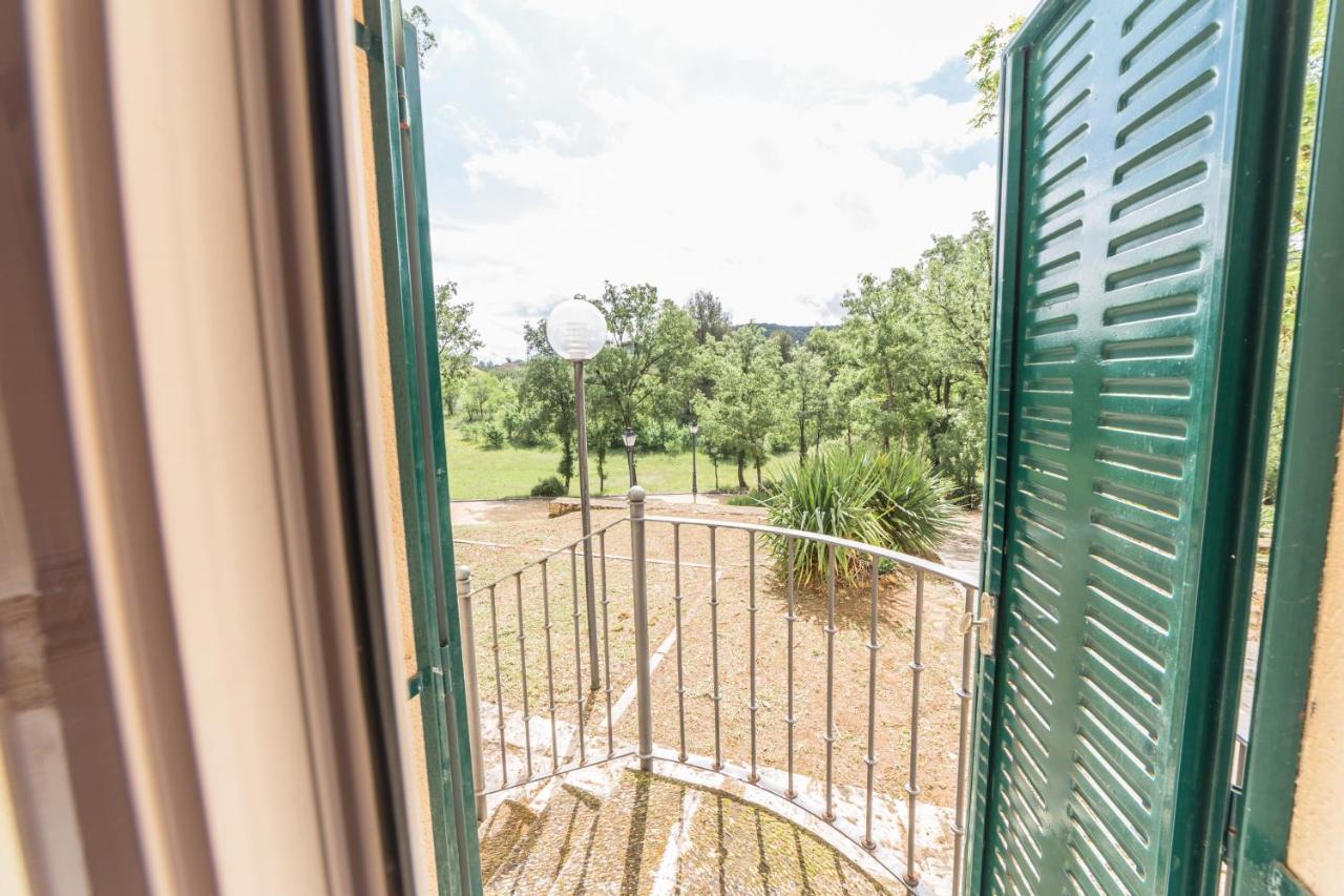 Apartamentos Rurales El Colvillo Trillo Buitenkant foto